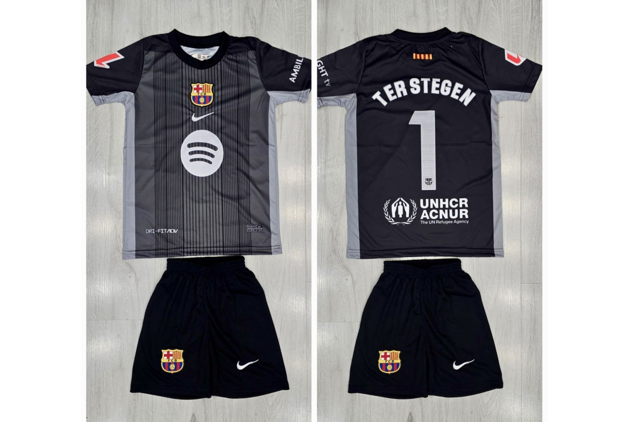 8358 Детски футболен комплект Barcelona TER STEGEN 1